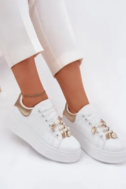 Buty Sportowe Na Platformie|Sneakersy Damskie></noscript>Boto Sneakersy Damskie Na Platformie Z Przypinkami Biało-Złote Ocerdia