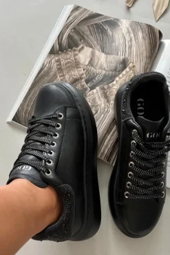 Sneakersy Damskie></noscript>GOE Sneakersy Damskie Z Naturalnej Skóry OO2N4004 Czarne