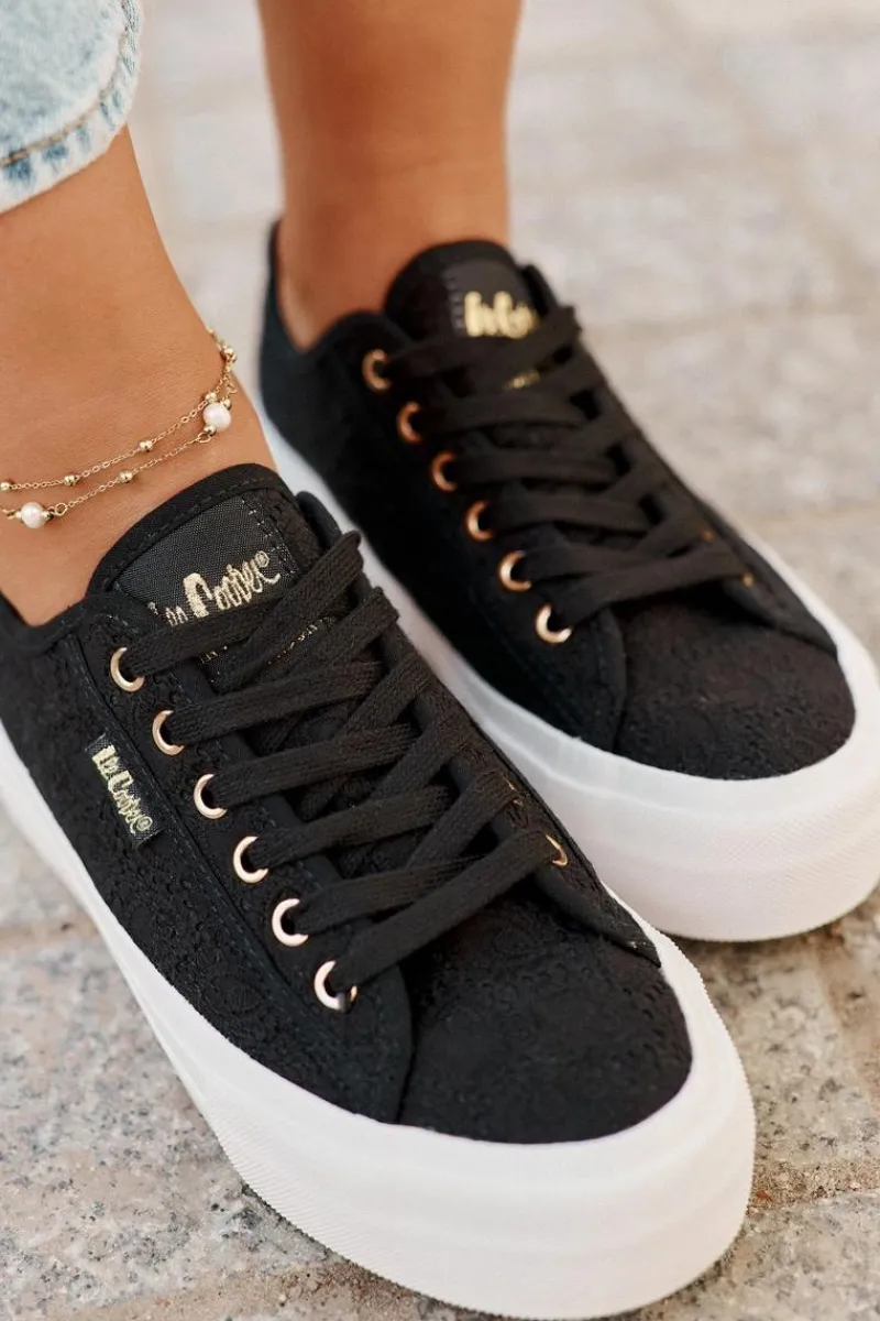 Outlet Lee Cooper Trampki Damskie Z Koronką LCW-25-31-3439L Czarne Czarny
