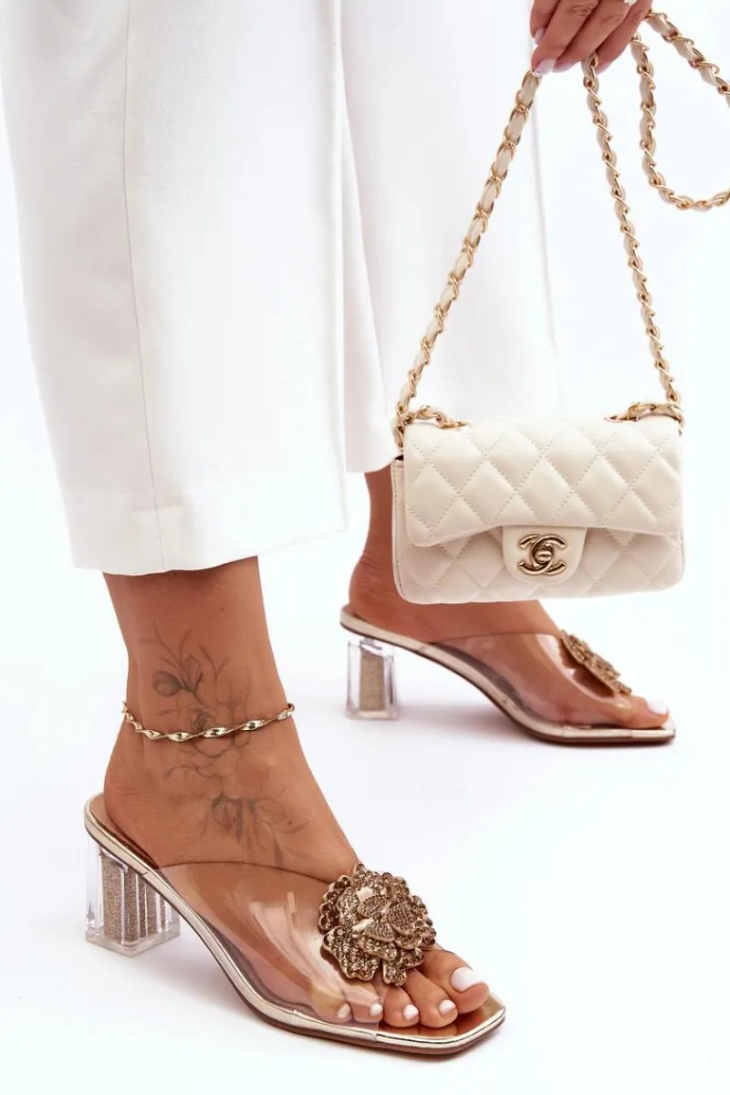 Klapki Na Obcasie|Klapki Damskie Klasyczne>Damskie buty S.Barski Transparentne Klapki Na Słupku Z Ozdobą Złote S.Barski MR1037-20