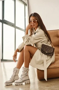 New Damskie buty S.Barski Workery Botki Damskie Lakierowane Jasnoszare S.Barski MR870-61