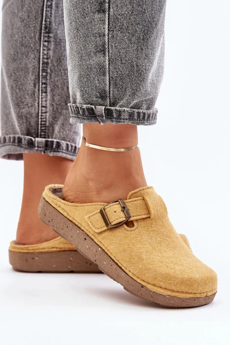 Sale INBLU Wygodne Kapcie Damskie Z Klamrą ED000019 Żółte