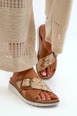 Outlet INBLU Wygodne Klapki Damskie Z Klamrą CN000032 Camel