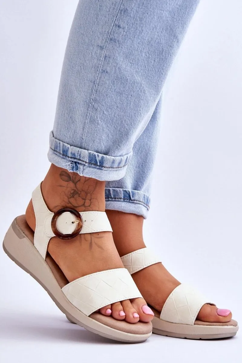 Sale Evento Wygodne Sandały Na Koturnie Beżowe Menaro