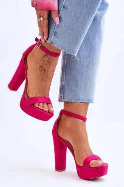 Discount Boto Wygodne Zamszowe Sandały Na Wysokim Słupku Fuksja Essence