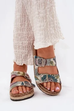 Discount Lee Cooper Wzorzyste Klapki Damskie Na Korkowej Platformie Z Klamrami LCW-25-35-3483L Multikolor Wielokolorowy