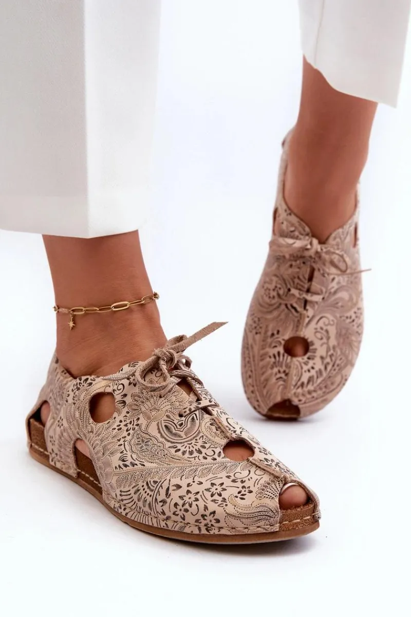 Discount Maciejka Wzorzyste Półbuty Damskie Z Wycięciami 06431-02 Beżowe