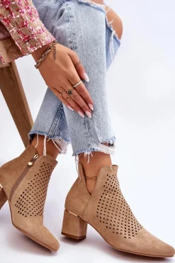 New Zamszowe Botki Ażurowe Z Wycięciem Na Obcasie Beżowe Blakely Damskie Botki Wiosenne|Botki Na Słupku