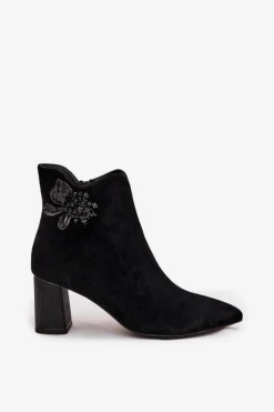 Botki Ocieplane|Botki Skórzane></noscript>D&A Zamszowe Botki Damskie Na Słupku Z Ozdobą CR52-686 Czarne