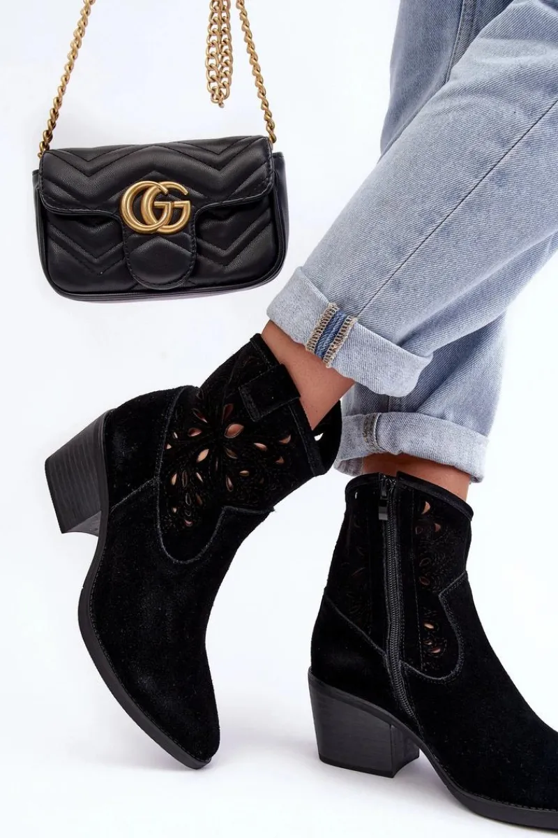 Botki Wiosenne|Botki Skórzane>Damskie buty S.Barski Zamszowe Botki Kowbojki Ażurowe D&A SN622-20 Czarne Czarny