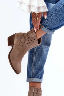 Outlet Damskie buty S.Barski Zamszowe Botki Kowbojki Ażurowe D&A SN622-20 Ciemnobeżowe