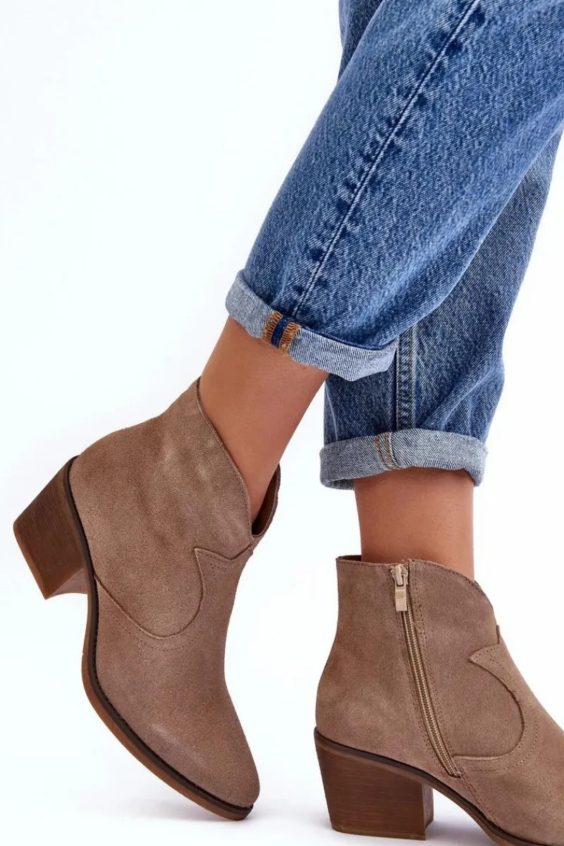 Botki Wiosenne|Botki Skórzane>Damskie buty S.Barski Zamszowe Botki Kowbojki Na Suwak D&A SN622-29 Ciemnobeżowe