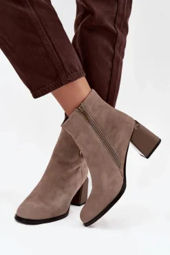 Outlet Zamszowe Botki Na Słupku Ocieplane Z Ozdobnym Detalem 57C0014 Beżowe Damskie Botki Ocieplane|Botki Skórzane