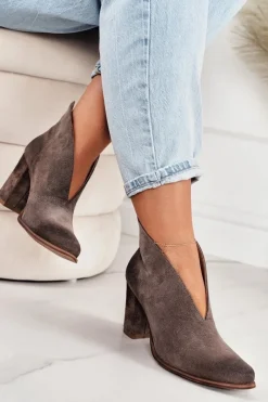 Discount Boto Zamszowe Botki Na Słupku Z Wycięciem Exquisite 1231 Cappuccino