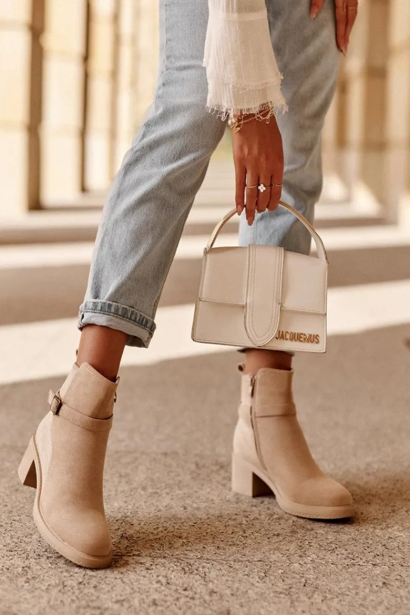 Best Boto Zamszowe Botki Z Klamrą Beżowe Neste