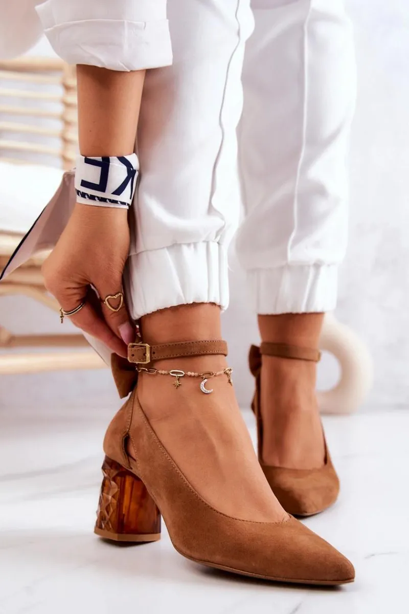 Czółenka Na Słupku>Maciejka Zamszowe Czółenka Z Kokardką 05059-29 Brązowe