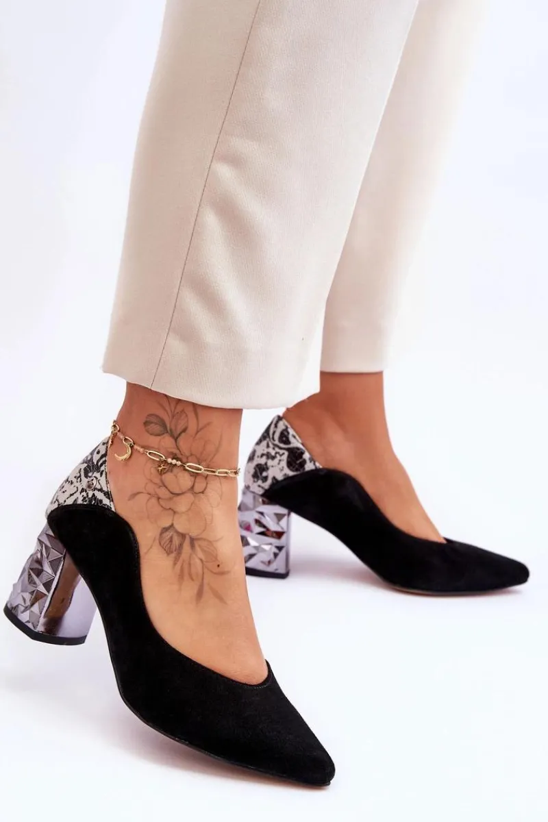 Czółenka Na Słupku|Czółenka Klasyczne>Maciejka Zamszowe Czółenka Z Ozdobnym Obcasem 05042-43 Czarne