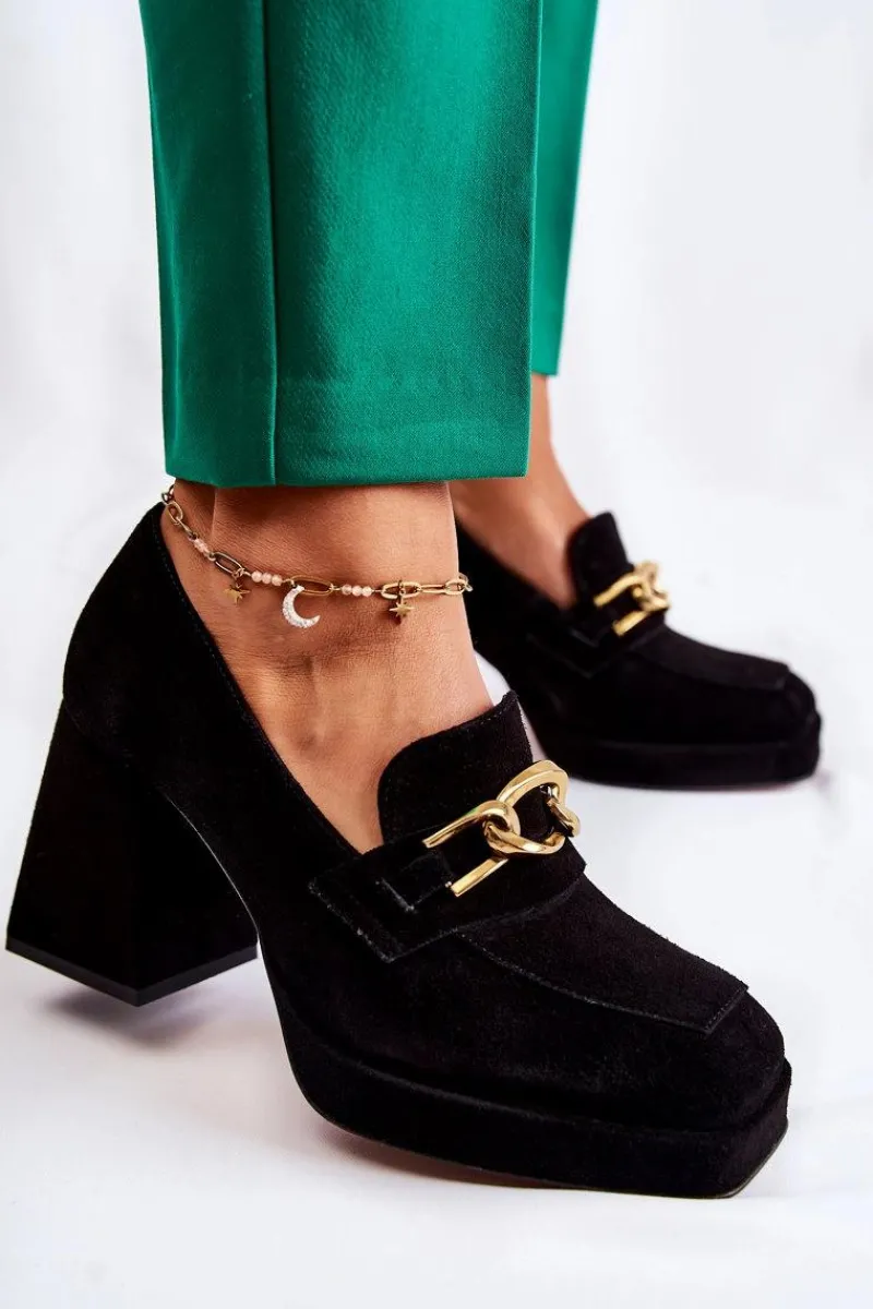 Online Laura Messi Zamszowe Czółenka Z Ozdobnym Łańcuchem 2444 Czarne Czarny