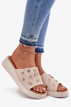 Online Zamszowe Klapki Damskie Z Przypinkami Vinceza 66741 Beżowe Damskie Klapki Na Platformie|Klapki Damskie Klasyczne