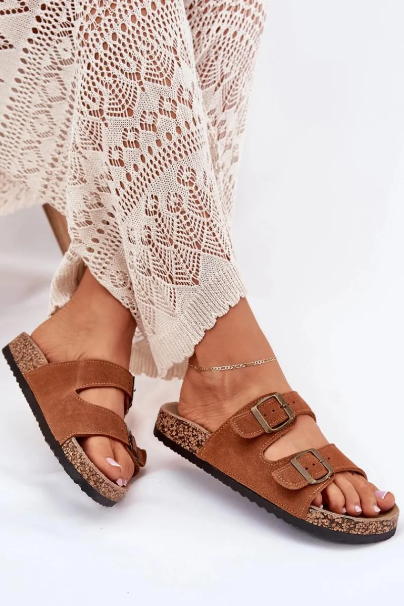 New Zamszowe Klapki Na Korkowej Podeszwie Z Klamrami Camel Tavira Damskie Klapki Korkowe|Klapki Na Platformie