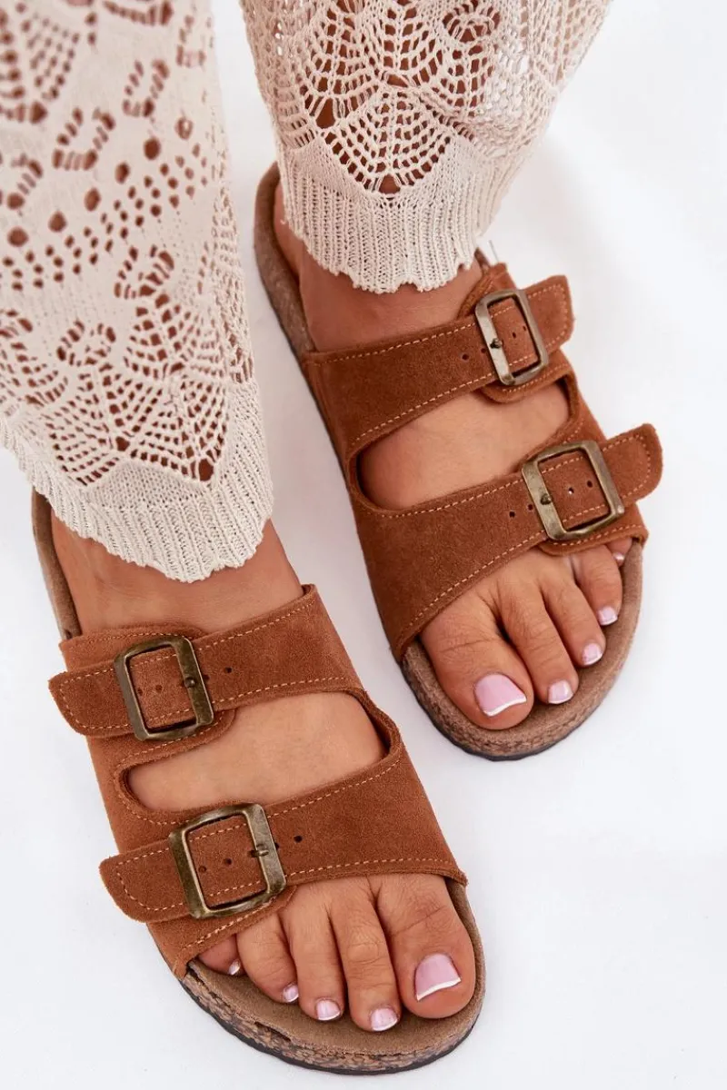 New Zamszowe Klapki Na Korkowej Podeszwie Z Klamrami Camel Tavira Damskie Klapki Korkowe|Klapki Na Platformie