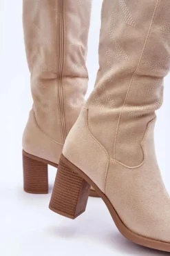 Kozaki Przed Kolano|Kozaki Na Obcasie></noscript>Boto Zamszowe Kozaki Damskie Na Słupku Jasnobeżowe Khabira