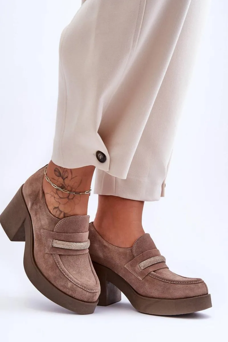 Sale Zamszowe Półbuty Na Słupku Z Ozdobą Beżowe Lemar Gelanor Damskie Półbuty Skórzane