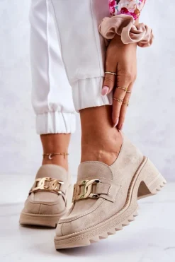 Boto Zamszowe Półbuty Ze Złotą Ozdobą Jasnobeżowe Idealize