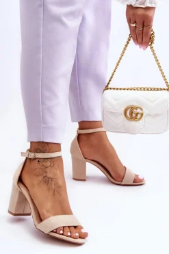 Hot Boto Zamszowe Sandałki Na Obcasie Beżowe Madame