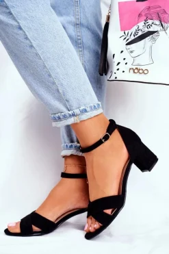 Boto Zamszowe Sandałki na Słupku Czarne Nela