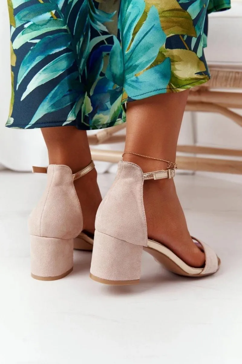 Clearance Boto Zamszowe Sandały Na Obcasie Beżowe Janet