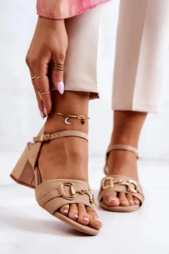 Best Zamszowe Sandały Na Obcasie Z Ozdobą Beżowe Darlen Damskie Sandały Na Obcasie