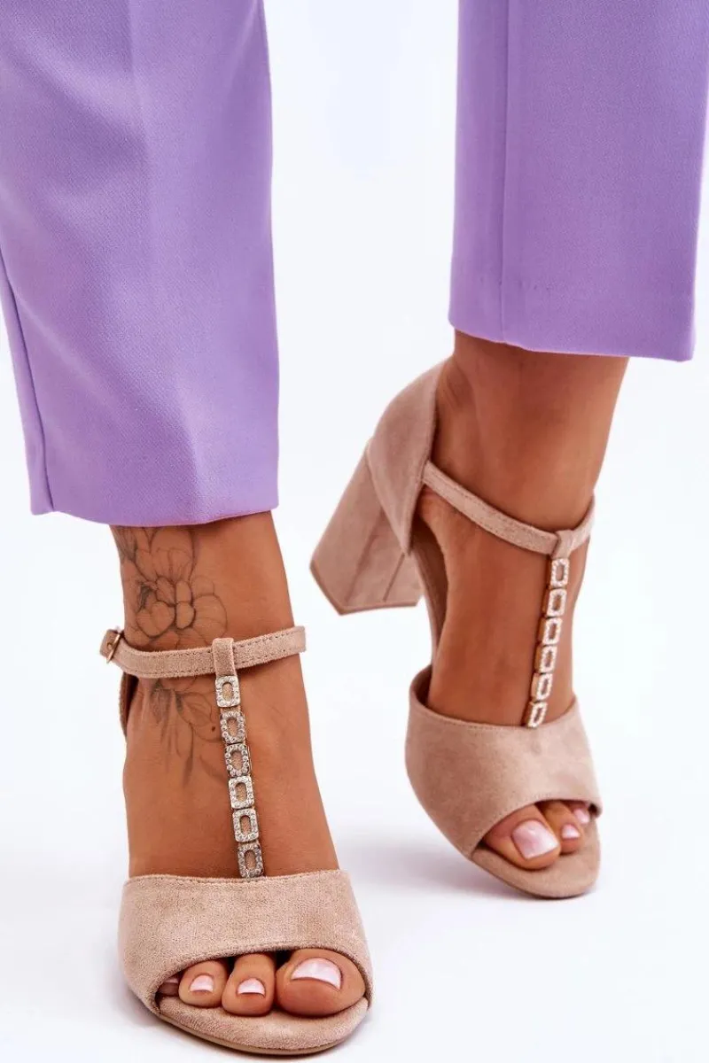 Discount Zamszowe Sandały Na Obcasie Z Cyrkoniami Beżowe Aniya Damskie Sandały Na Obcasie