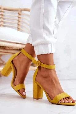 Boto Zamszowe Sandały Na Słupku Żółte Hattie