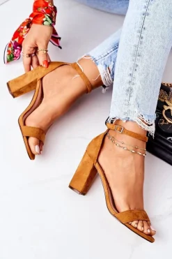 Boto Zamszowe Sandały Na Słupku Camel Florence