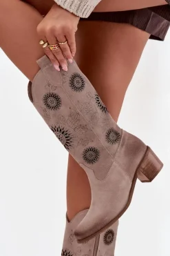 Sale Zamszowe Skórzane Kozaki Damskie Z Ażurowym Wzorem 3852 Cappuccino Damskie Kozaki Ażurowe|Kozaki Przed Kolano