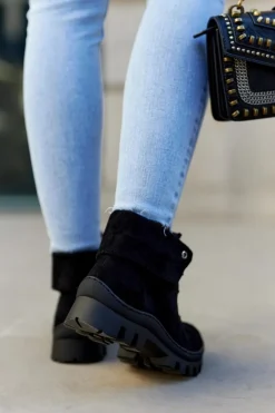 Botki Wiosenne|Damskie Trapery></noscript>Damskie buty S.Barski Zamszowe Wiosenne Botki Trapery Wiązane Czarne Dalles