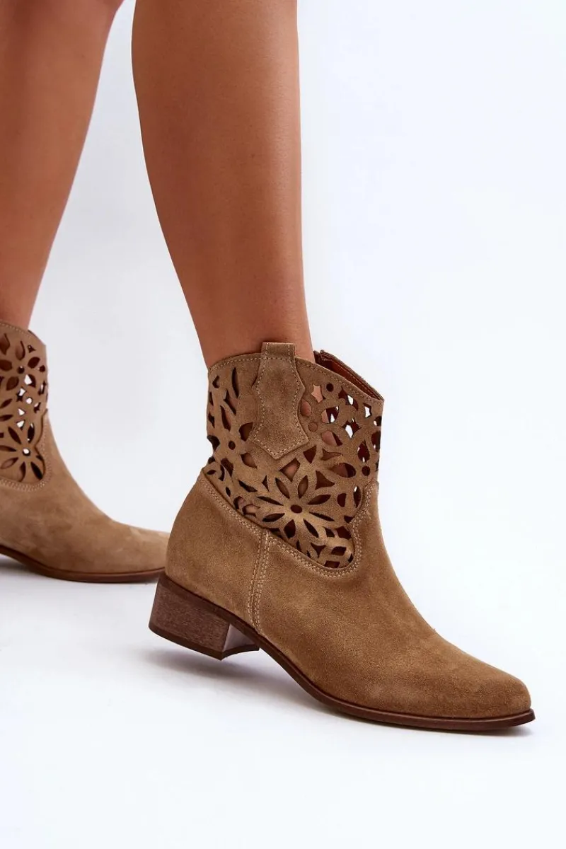 Botki Wiosenne|Botki Na Słupku>Boto Zazoo 3404 Ażurowe Botki Kowbojki Na Niskim Obcasie Zamszowe Jasnobeżowe Beżowy