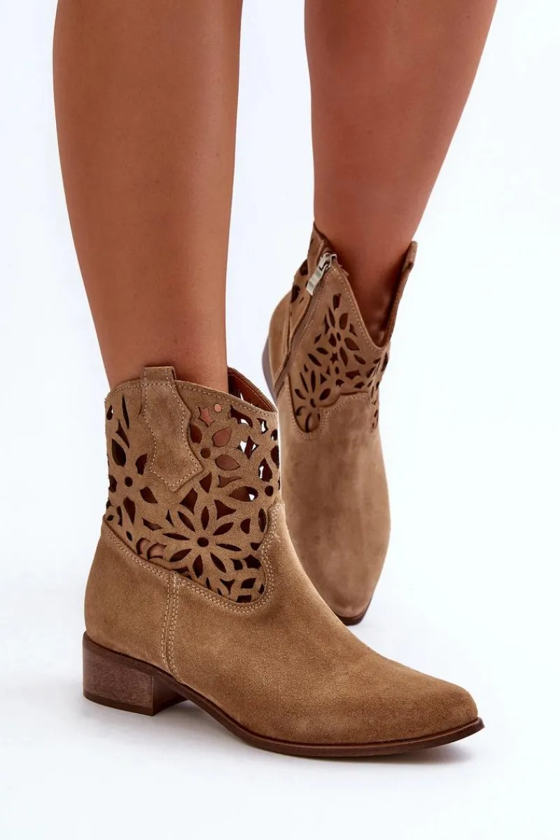 Botki Wiosenne|Botki Na Słupku>Boto Zazoo 3404 Ażurowe Botki Kowbojki Na Niskim Obcasie Zamszowe Jasnobeżowe Beżowy