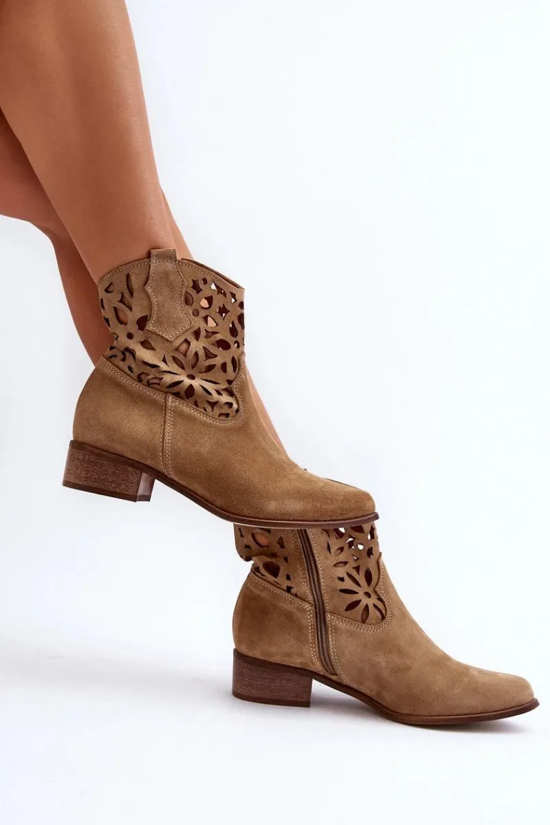 Botki Wiosenne|Botki Na Słupku>Boto Zazoo 3404 Ażurowe Botki Kowbojki Na Niskim Obcasie Zamszowe Jasnobeżowe Beżowy