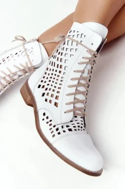 Outlet Zazoo 2627 Ażurowe Skórzane Botki Białe Biały