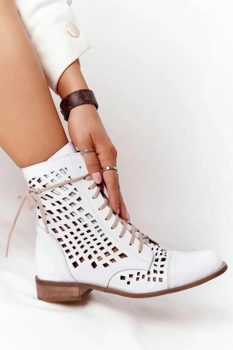 Outlet Zazoo 2627 Ażurowe Skórzane Botki Białe Biały