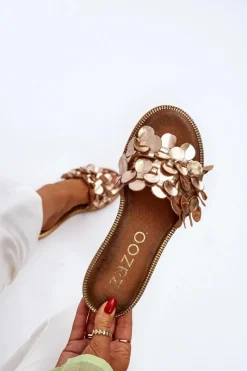 Klapki Damskie Klasyczne></noscript>Zazoo 40381 Damskie Skórzane Klapki Na Płaskim Obcasie Złote Złoty