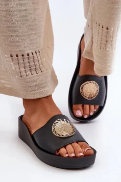 Clearance 2920 Skórzane Klapki Damskie Na Koturnie Ze Złotym Detalem Czarne Damskie Klapki Na Koturnie|Klapki Na Platformie