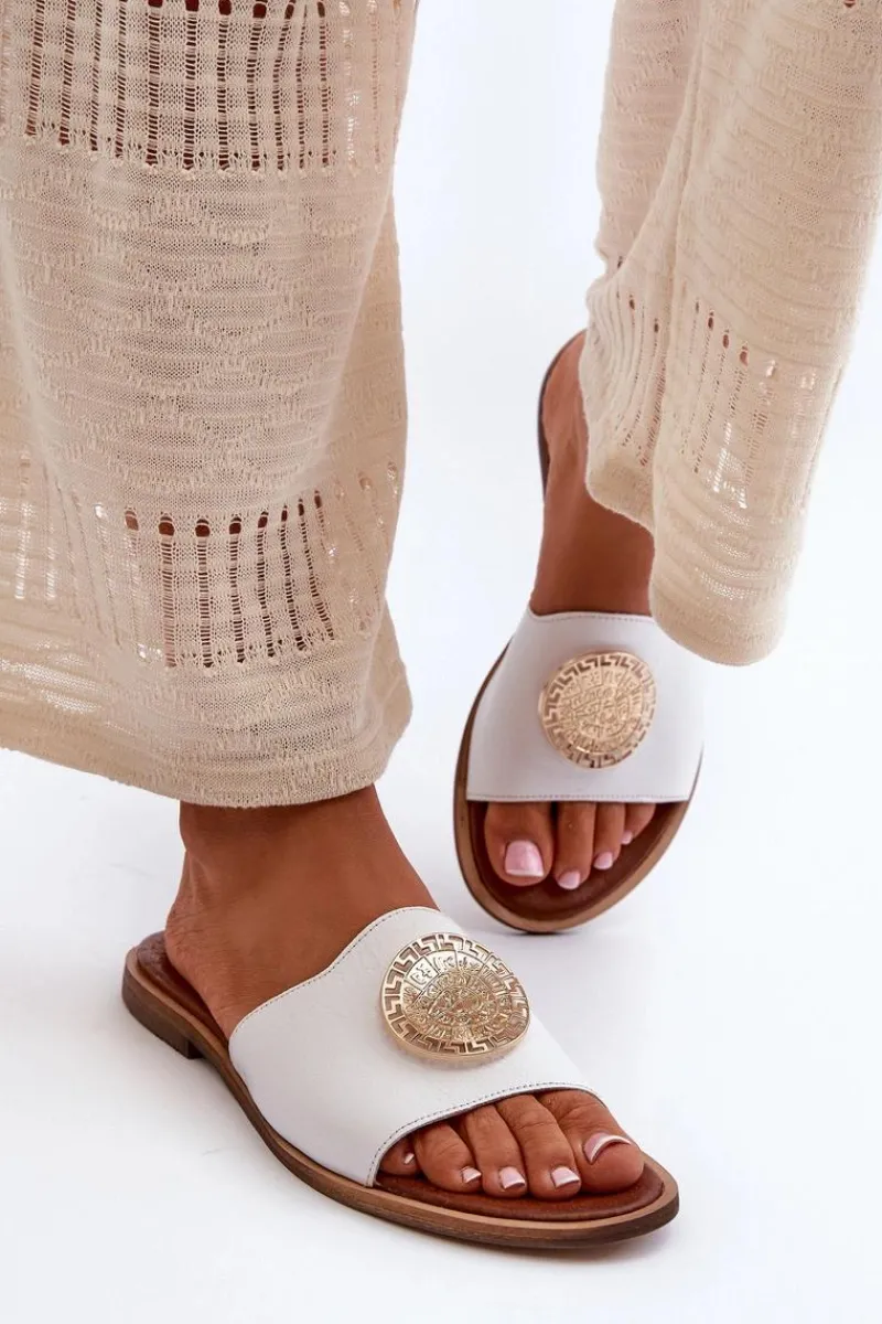 Online Zazoo 2938 Skórzane Klapki Na Płaskim Obcasie Z Ozdobą Białe Biały